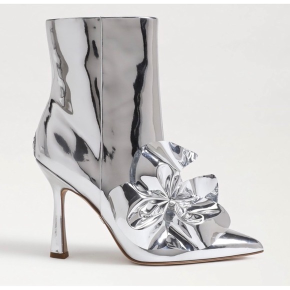 Sam Edelman Shoes - Sam Edelman Women's Esmae2 Silver Bow Bootie heels 8.5 New